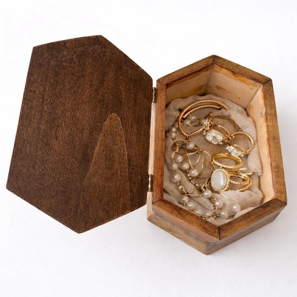 Vintage Hand Carved Wood Box‎ Geometric Star Hexagon MCM Keepsake Chest 8.5
